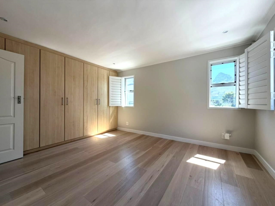 To Let 3 Bedroom Property for Rent in Camps Bay Western Cape